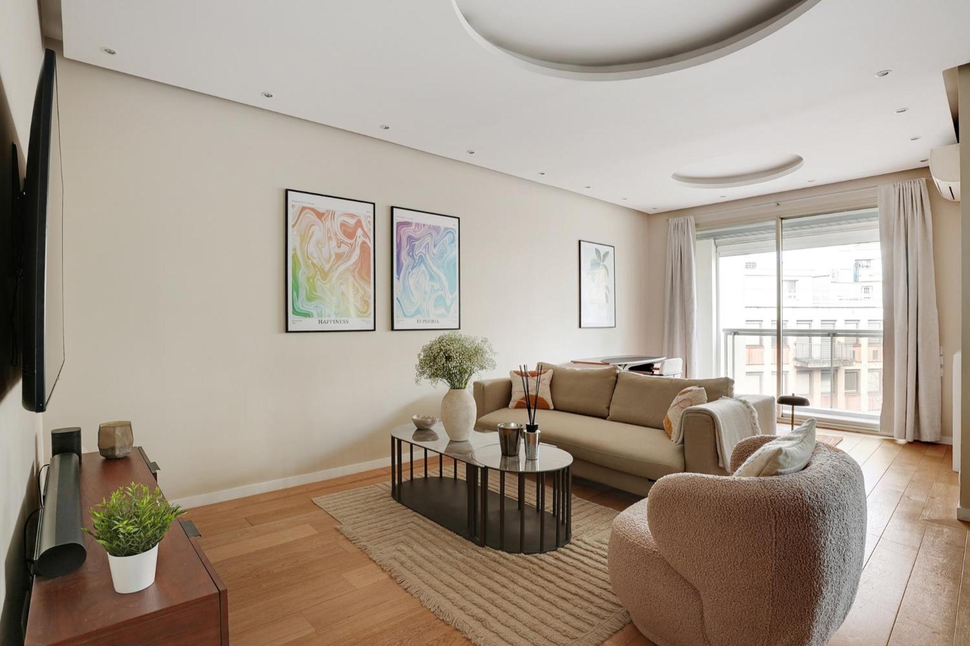 Familiale A Victor Hugo Appartement Parijs